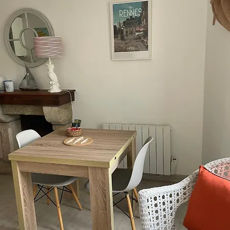 Apartmán Au Port Dinan